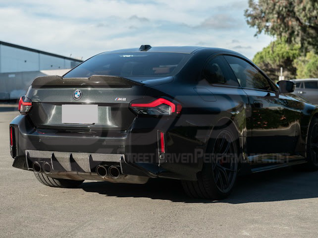 2023-UP BMW G87 M2 | M-SPORT PERFORMANCE V2 STYLE CARBON FIBER REAR BUMPER DIFFUSER