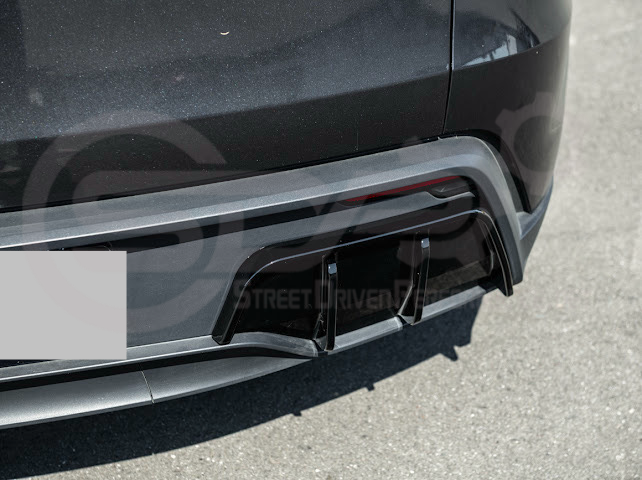 2025-Up Tesla Model Y | Fast Style Glossy Black Rear Bumper Finned Diffuser