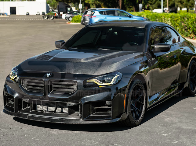 2023-Up BMW G87 M2 | V Style CARBON FIBER Front Vented Heat Extraction Hood