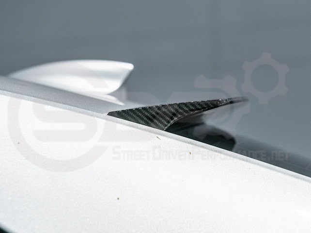 2013-2018 Cadillac ATS ATS-V Sedan | Carbon Fiber Rear Roof Top Window Spoiler Wing