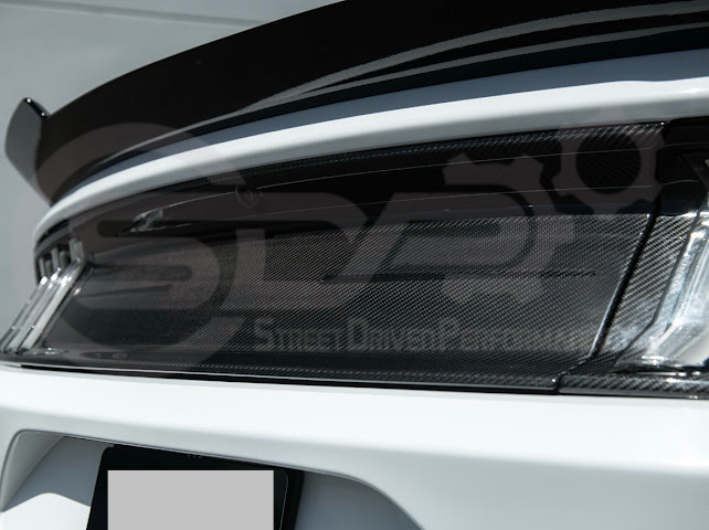 2018-2023 FORD MUSTANG S550 | CARBON FIBER FACTORY STYLE REAR TRUNK DECK LID APPLIQUE PANEL COVER
