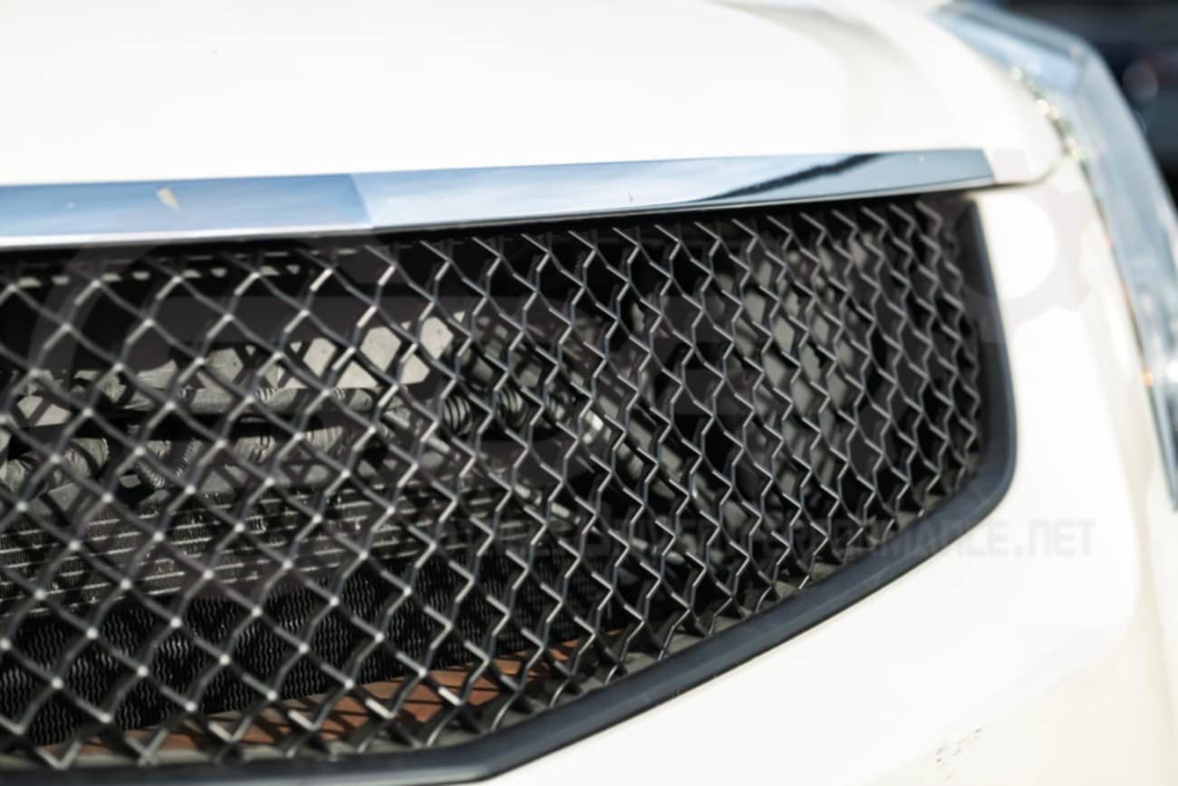 2009-2015 Cadillac CTS-V V2 -  Black front grilles set (blank no emblem)