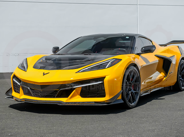 2023+ CHEVROLET CORVETTE C8 Z06 & E-RAY | Z07 PERFORMANCE PACKAGE CARBON FIBER LIP SPLITTER GROUND EFFECTS WITH NO DRILL CANARDS