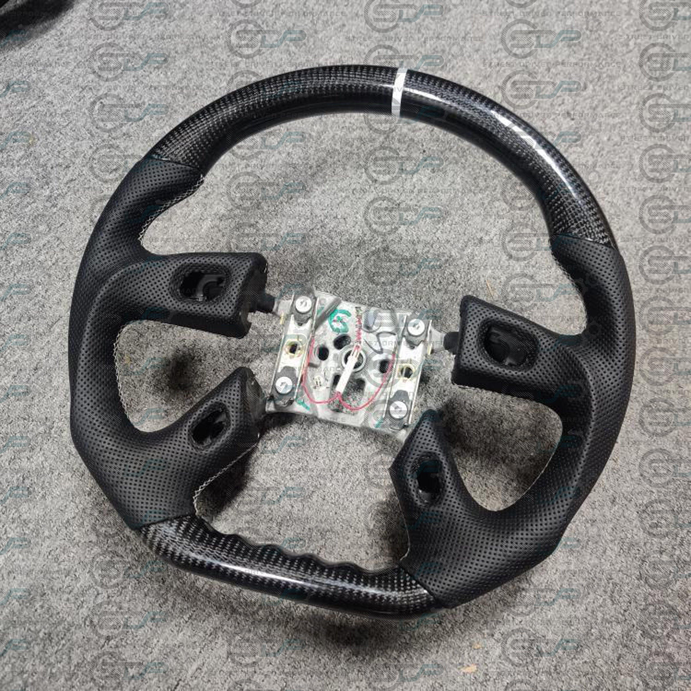 2003 - 2006 GMC Yukon - Custom Carbon Fiber Steering Wheel with options