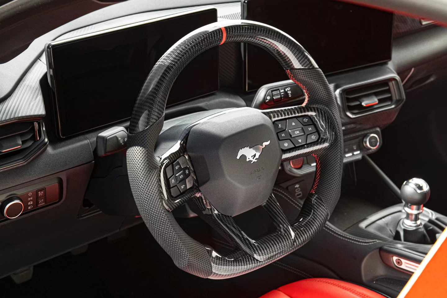 2024+ Ford Mustang S650 / Dark Horse - Custom Carbon Fiber Steering Wheel with options