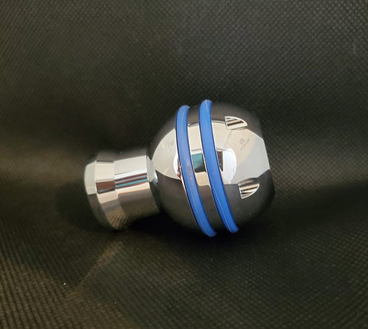 VeilSide Universal Mazda 3, 6, Miata, RX7 & RX8, Nissan S13, S14, S15, Z33, Z34, Celica, MR2 & MRS Shift Knob Type R II With Blue O-Ring..Material: T6061 Aluminum..Size: 2.5"/ 6.35cm tall..Made in Japan