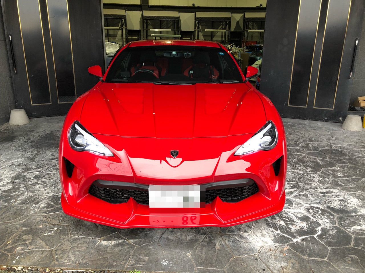VeilSide 2013-2020 Scion FR-S/ Subaru BR-Z/ Toyota 86 Hood (Japanese FRP)