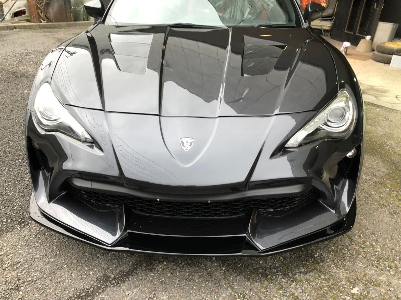 VeilSide 2013-2020 Scion FR-S/ Subaru BR-Z/ Toyota 86 Hood (Japanese FRP)