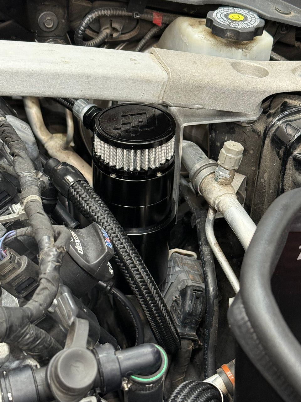 DMS Dual -10an Billet Catch Can Kit - Vented - V3 CTS-V and 6Th Gen Camaro