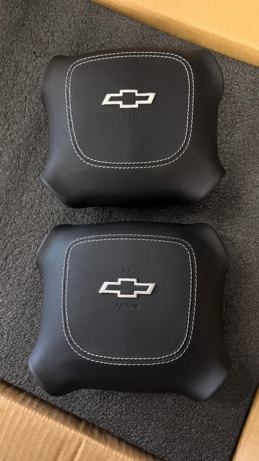 1998 - 2002 GMC Envoy - Custom Airbag Cover for Steering Wheel with options