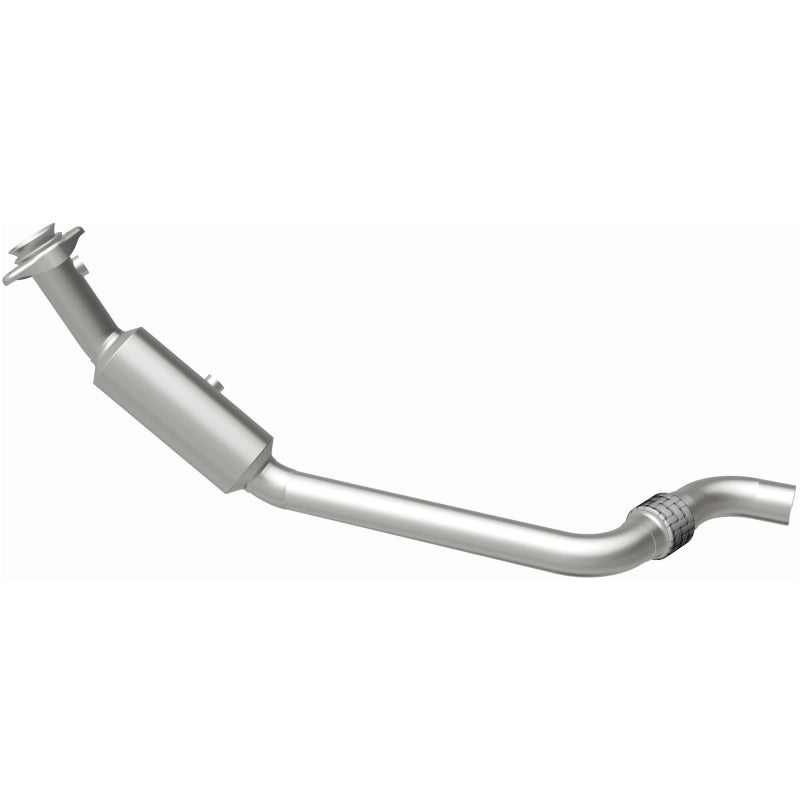 MagnaFlow catalytic converter for 2015-2017 Ford Mustang V6 3.7, OEM underbody direct fit, durable automotive exhaust part.