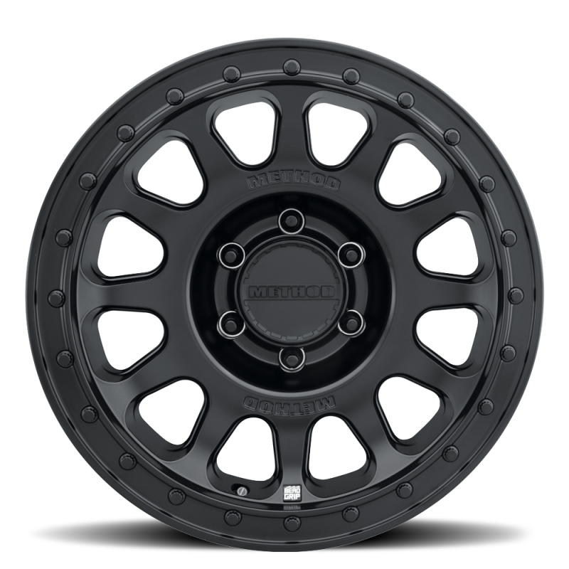 Black Method MR709 HD bead grip cast wheel with 18x9 inch size, ET12 offset, 8x6.5 bolt pattern, and 121.3mm bore.