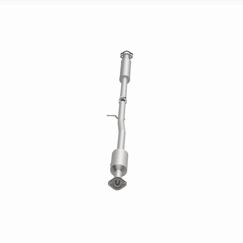 MagnaFlow catalytic converter for 2014-2015 Kia Sportage 2.4L, direct fit exhaust emission part, metallic component with mounting brackets.