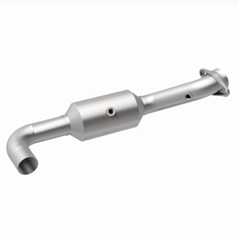 MagnaFlow catalytic converter for Ford Expedition 2018-2021 3.5L engine, left underbody direct fit replacement part.