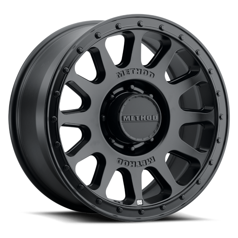 Method MR709 HD Bead Grip black cast wheel, 20x9 inch with 121.3mm bore, ET12 offset, 8x6.5 bolt pattern, off-road design