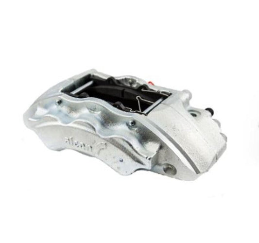 Alcon front big brake kit with large 335x36mm brake discs and calipers for Toyota Tundra and LC200 vehicles.