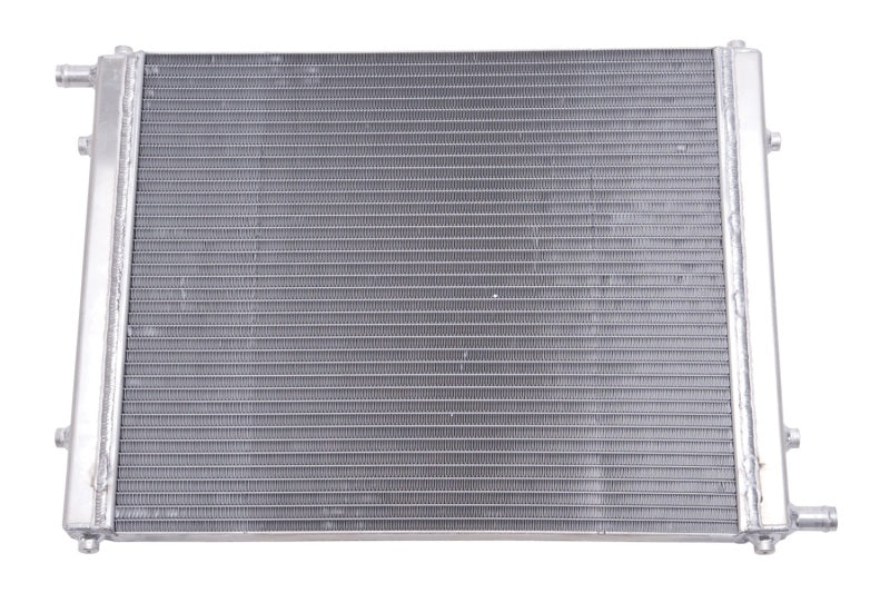 Edelbrock intercooler heat exchanger, single pass, black, 31,000 Btu/hr, 22x16.5 inches, single row design for effective cooling
