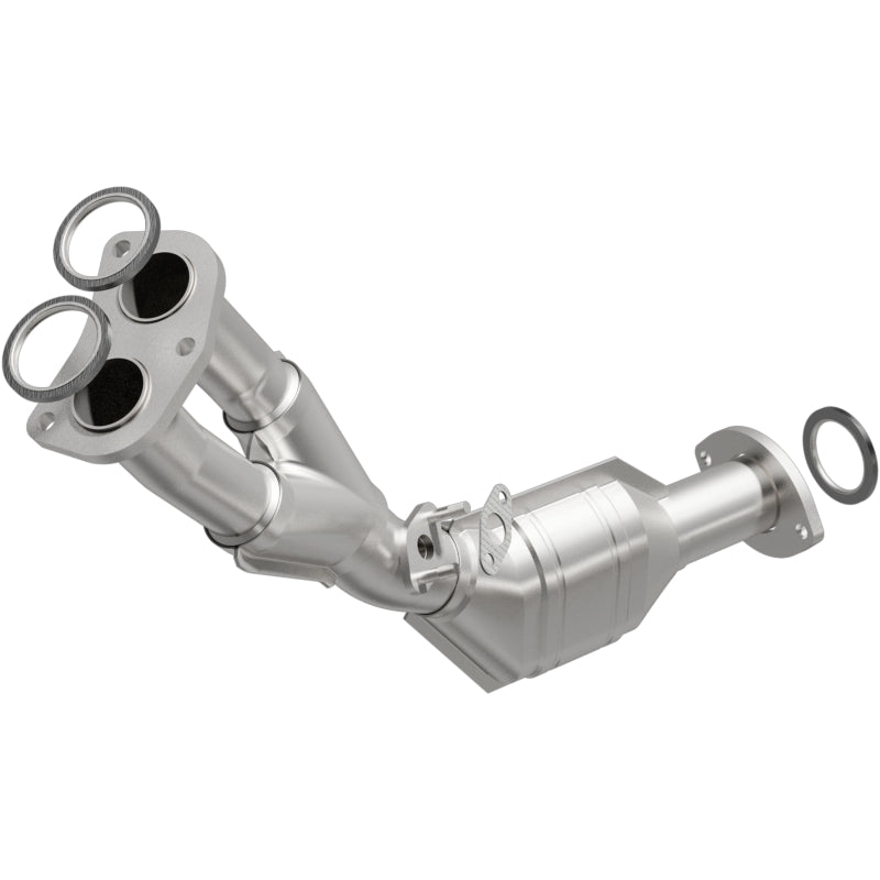 MagnaFlow Direct Fit Catalytic Converter 01-04 Tacoma 2.7L front 49S