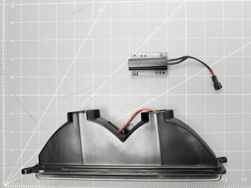 Raxiom Jeep Cherokee XJ LED front corner lights in clear lens, automotive light accessories for enhanced visibility.
