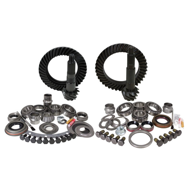 Yukon Gear & Axle USA Standard Differential Install Kit for Jeep JK with 4.56 ratio, including gears and installation components.