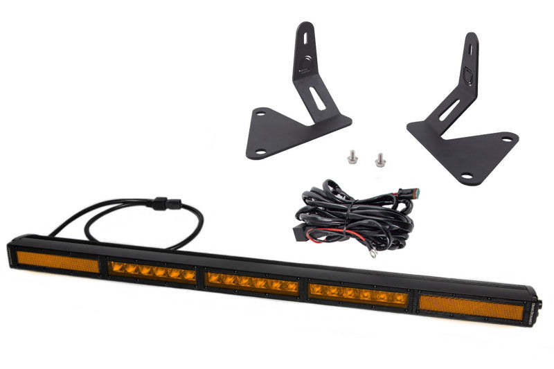Diode Dynamics 15-Pres Colorado/Canyon SS30 Stealth Lightbar Kit with amber and combo LED lights mounted on a vehicle.