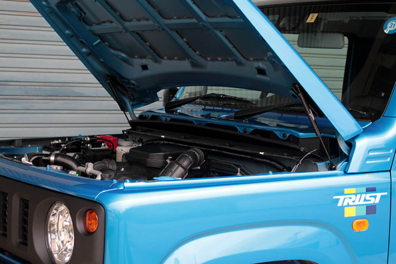 GReddy hood struts for Jimny JB64W engine hood lifter kit, designed for OEM weight hoods, easy to install.
