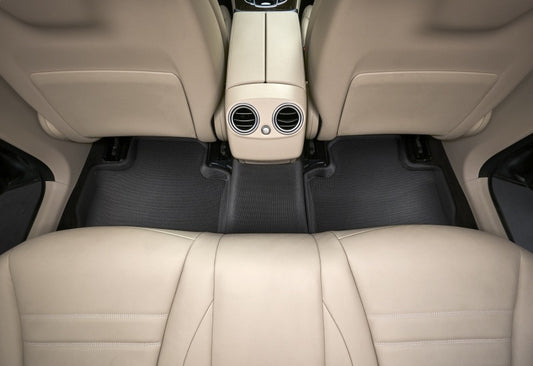 Black 3D MAXpider Kagu 2nd row rubber floor mats for Nissan Leaf 2011-2018, showing textured surface and precise fit.