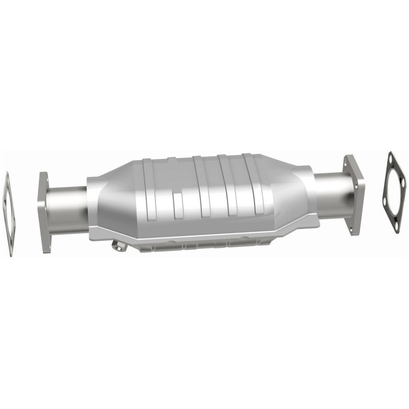 MagnaFlow California Direct Fit Catalytic Conv 75-82 Chevrolet LUV 1.8L / 86-91 Isuzu Trooper 2.3L