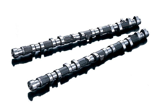 HKS RB26 Camshaft Step 2 280 Degree Exhaust for BNR32 and BCNR33, showing a close-up of the high-performance camshaft.
