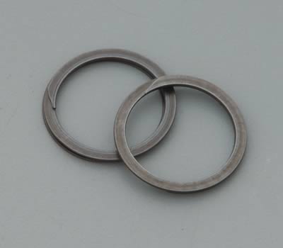 WISECO PISTON PIN RETAINING RINGS - SPIRO-LOX - 2 PER PACKAGE - CS24