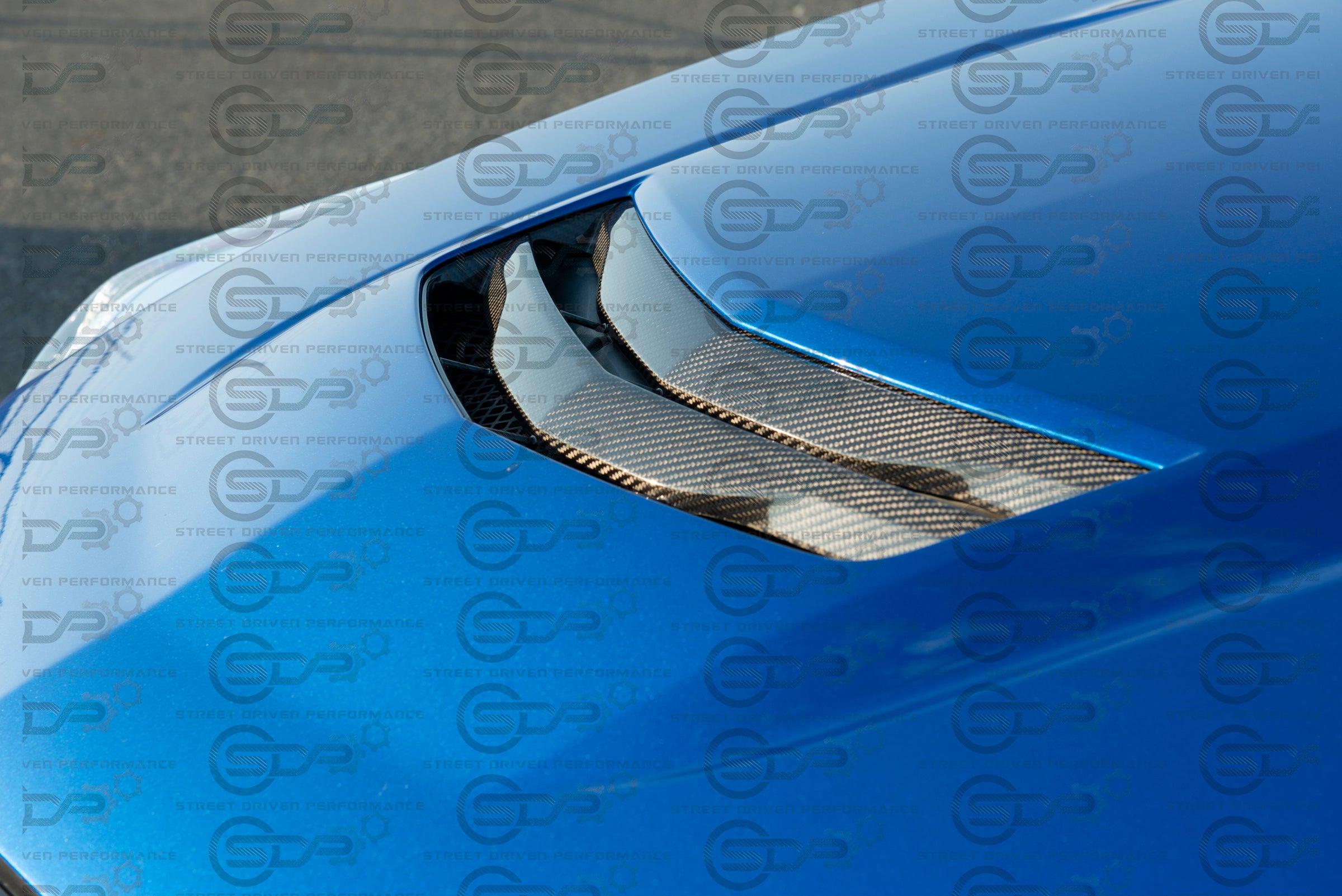 2016-2019 Cadillac ATS-V - Carbon Fiber Hood Vent