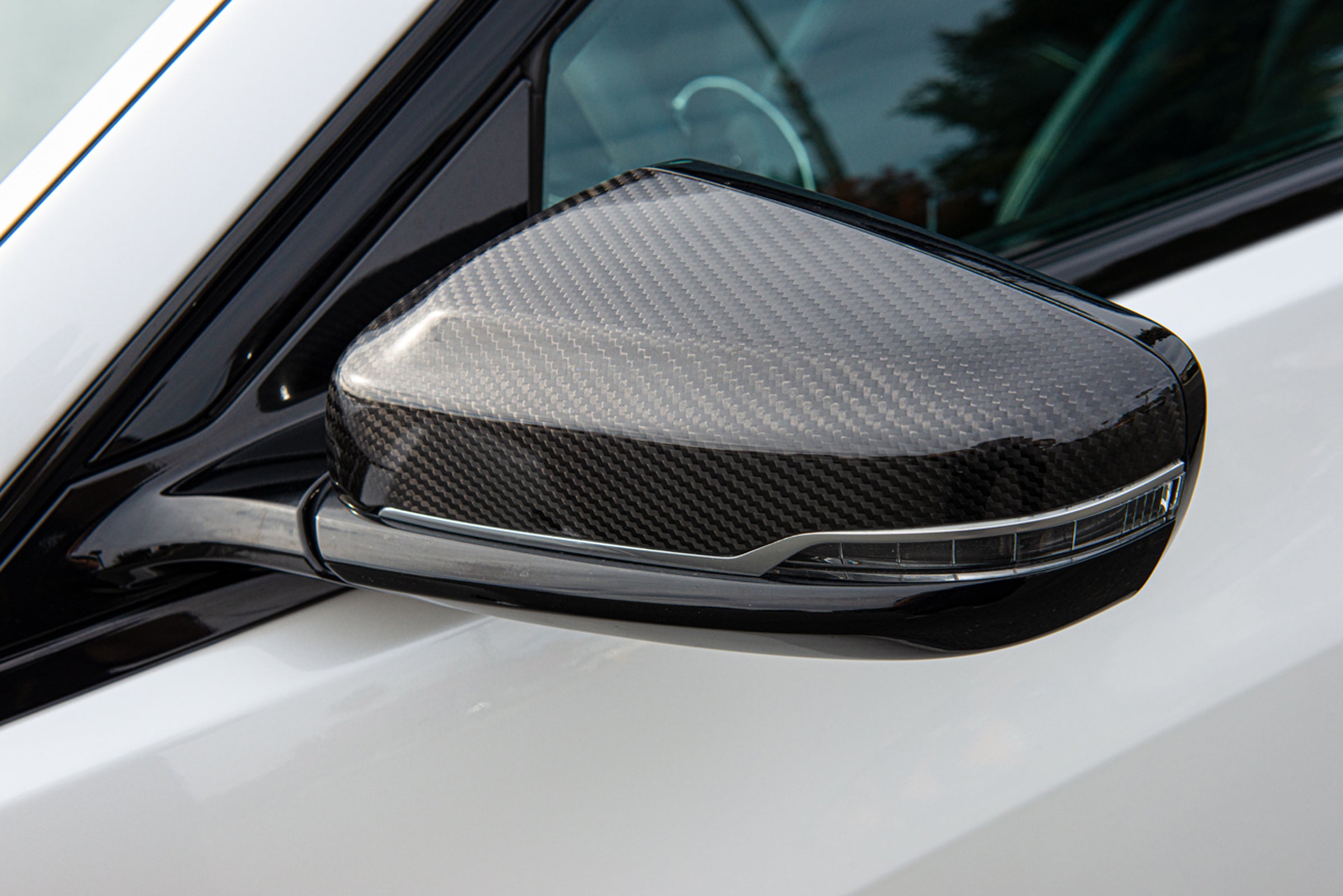 2016-2022 Cadillac CT6 - Carbon Fiber Mirror Covers