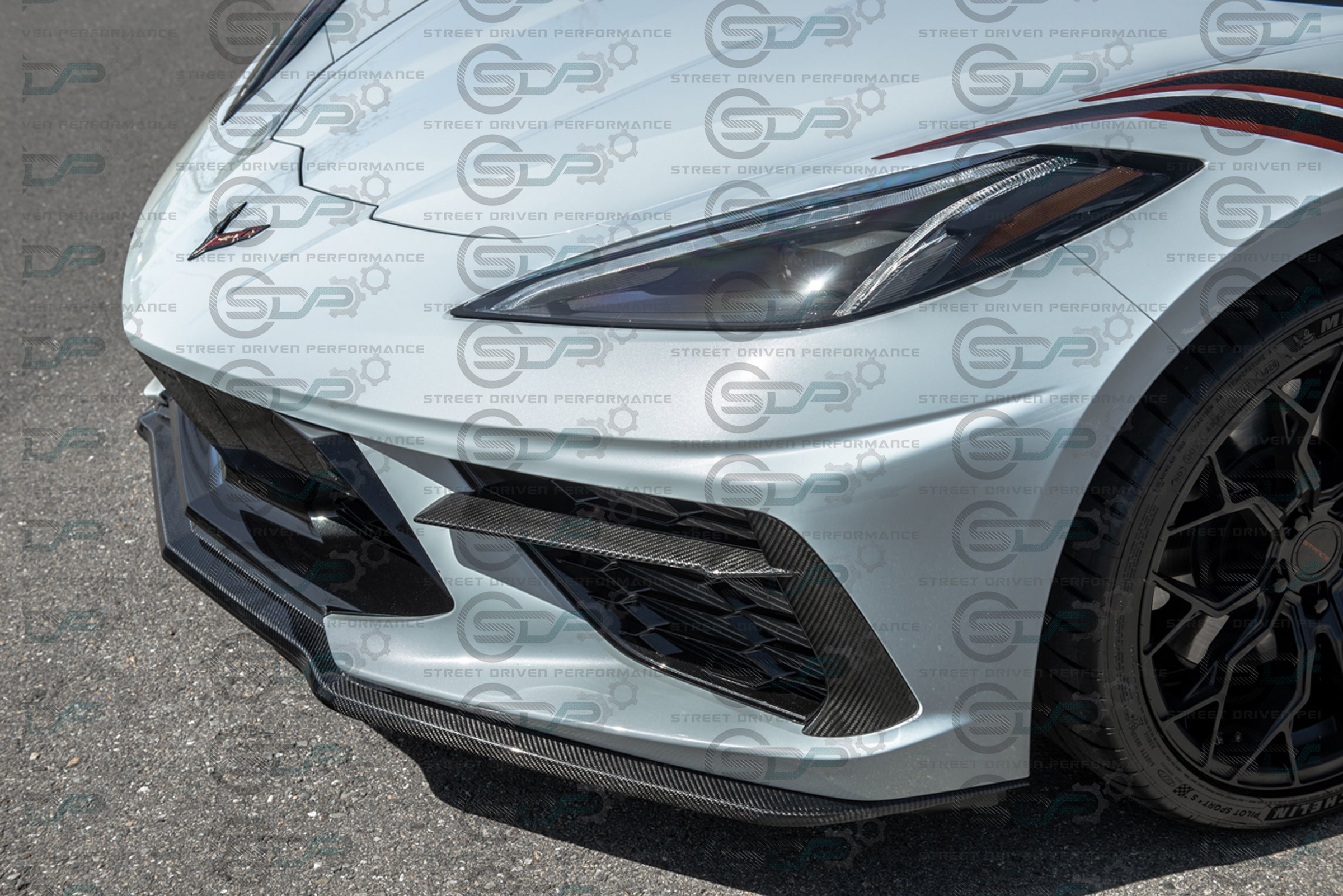 2020+ C8 Chevrolet Corvette | Carbon Fiber Front Grille Inserts (PAIR)