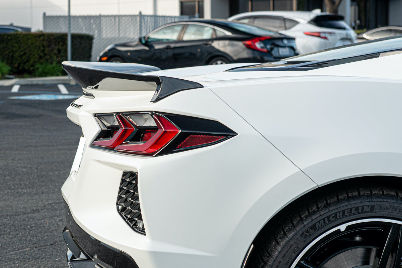 2020+ Corvette C8 Z51 Low Profile GLOSSY BLACK Rear Trunk Lid Wing Spoiler