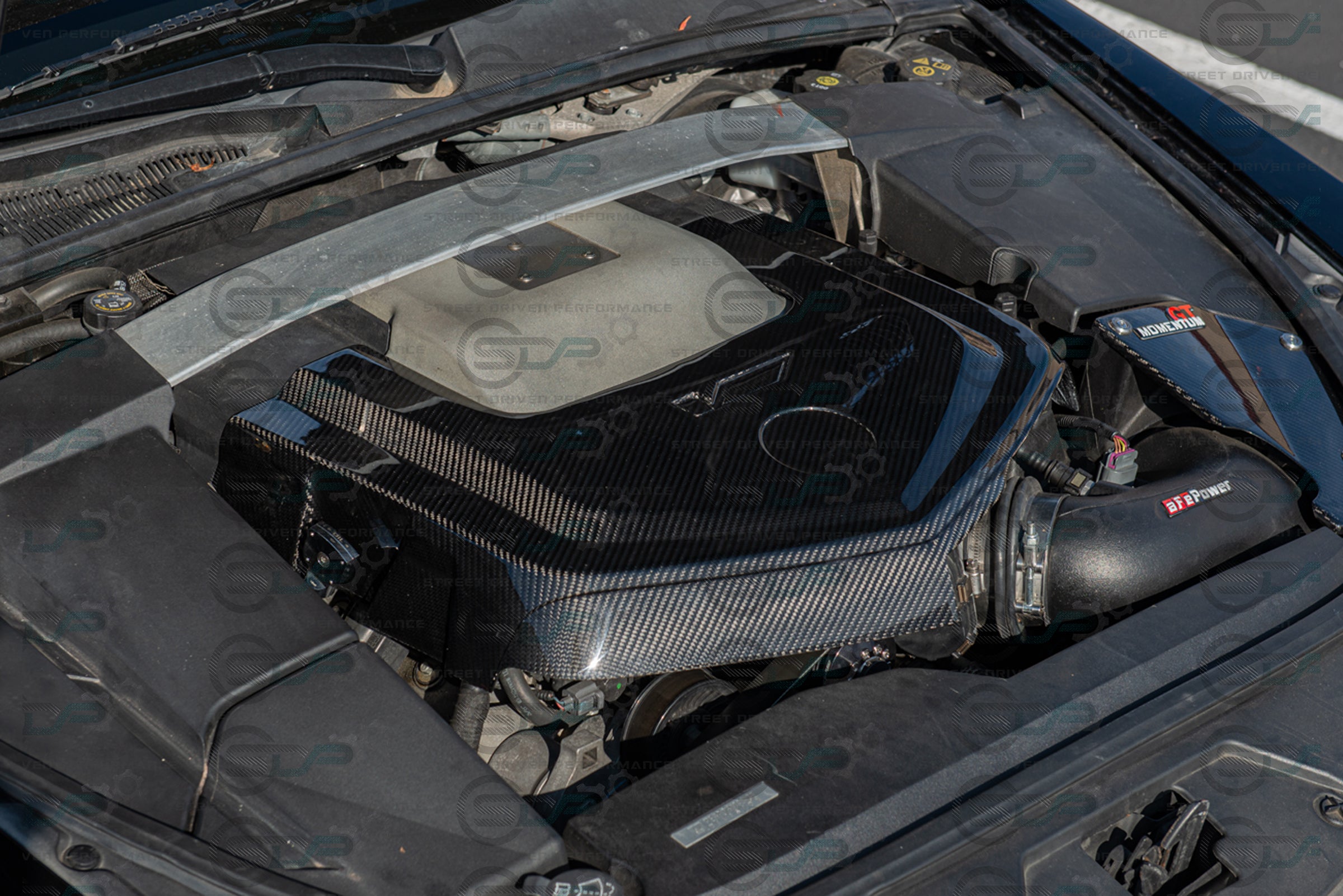2009-2015 Cadillac CTS-V V2 - Carbon Fiber Engine Cover for Chevrolet LSx LSA Supercharged engines using a CTS-V Lid