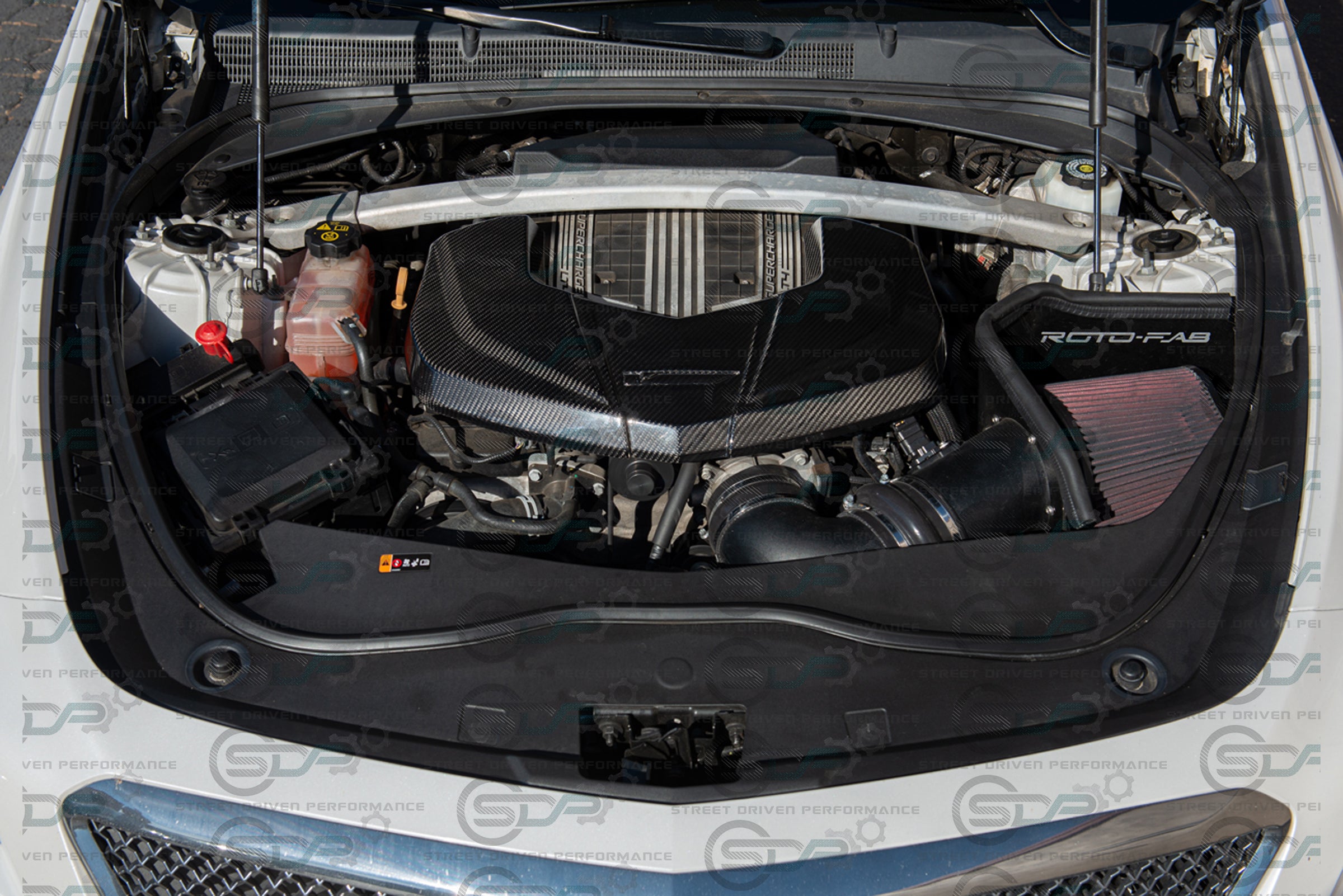 2016-2019 Cadillac CTS-V V3 - Carbon Fiber Engine Cover for Chevrolet LTx LT4 Supercharged engines