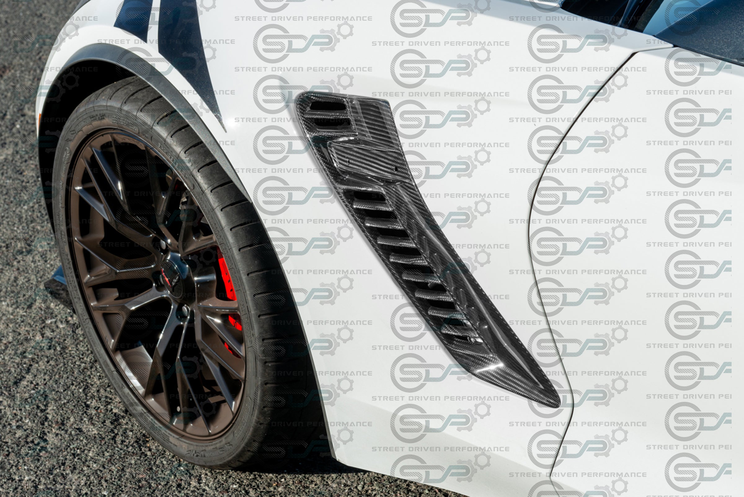 2014-2019 C7 Corvette Z06 - Carbon Fiber "Z06 Style" Side Fender Vents