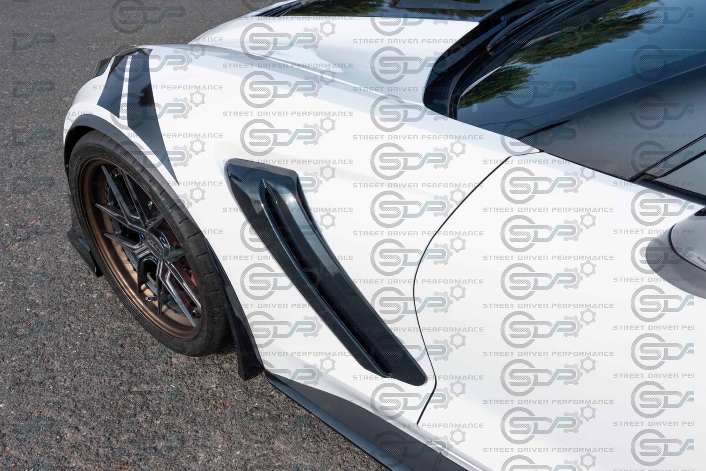 2014-2017 C7 Corvette Z06 - Carbon Flash "ZR1 Style Conversion" Side Fender Vents (Pair)