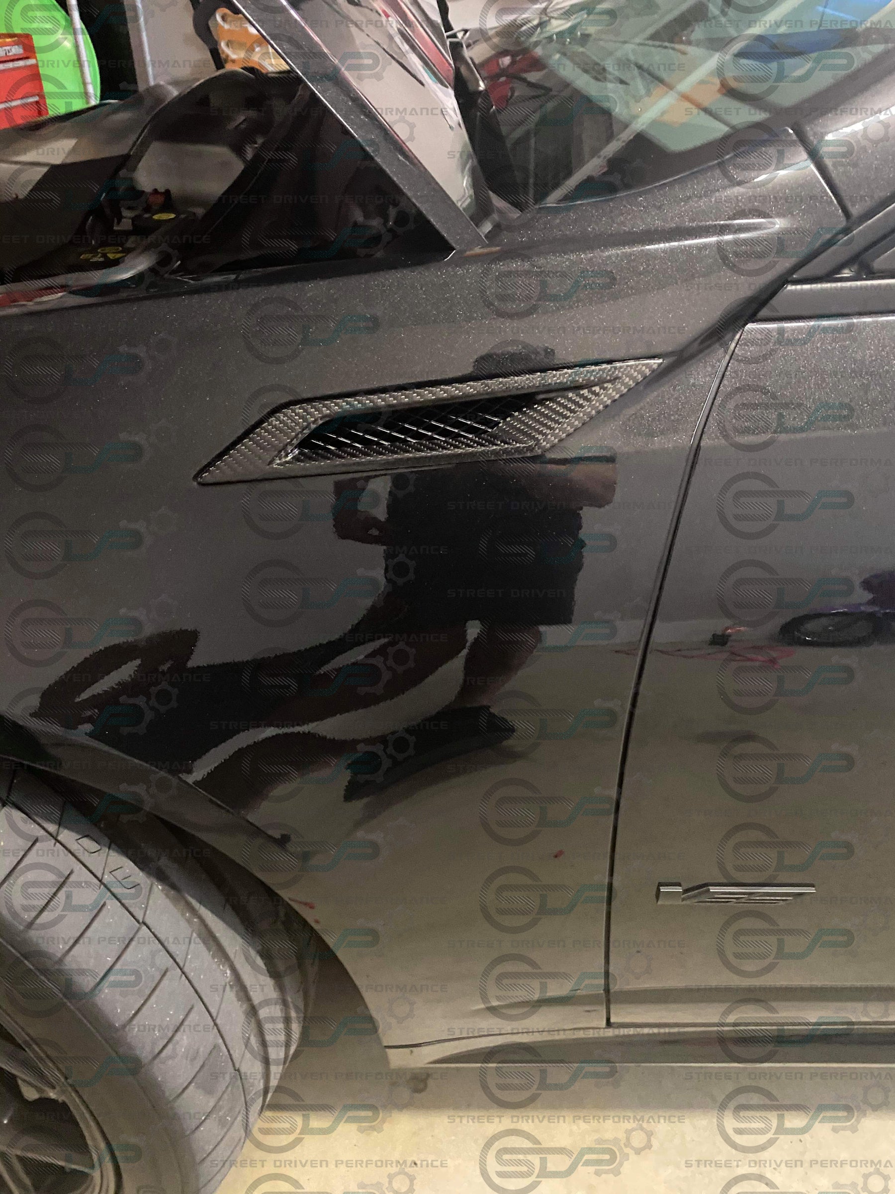 2009-2015 Cadillac CTS-V V2 - Carbon Fiber Fender Vents